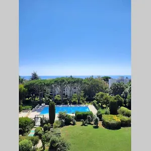 Appartement T2 Avec Magnifique Vue Mer, Piscine, Clim, Parking